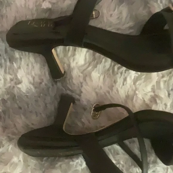 Franco Sarto Black and Gold Strappy Sandals - Picture 3 of 3